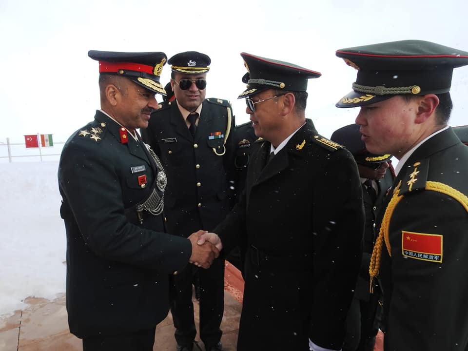 MajorSaurabhSh1's tweet photo. Republic Day Celebration 2019 With People Liberation Army
#IndianArmy #KnowURArmy #IndianForces #IndianAirforce #SSBWarrior #JoinArmy #JoinNavy #JoinAirforce #WorldDefence https://t.co/SqinMEksOz