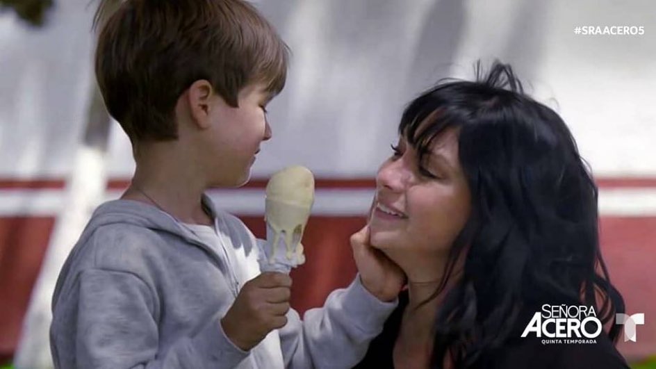 VOTA: ¿Crees que al fin podrán ser felices Vicenta y Danielito? Levanta hasta los dedos de los pies 👣 si disfrutaste el GRAN FINAL de esta saga #SraAcero5 y mañana no te pierdas EL ESTRENO de <a href="/ElBaronTV/">El Barón</a> a las 10/9C por <a href="/Telemundo/">Telemundo</a> @ariplaceraoficial @caromirandaof