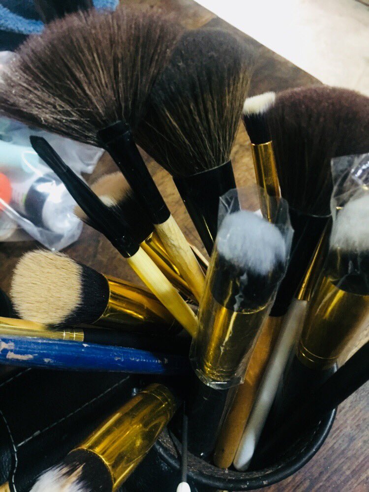 CaburalDwin's tweet photo. Make up for real!😉#MakeupTutorial https://t.co/curo06k5Id