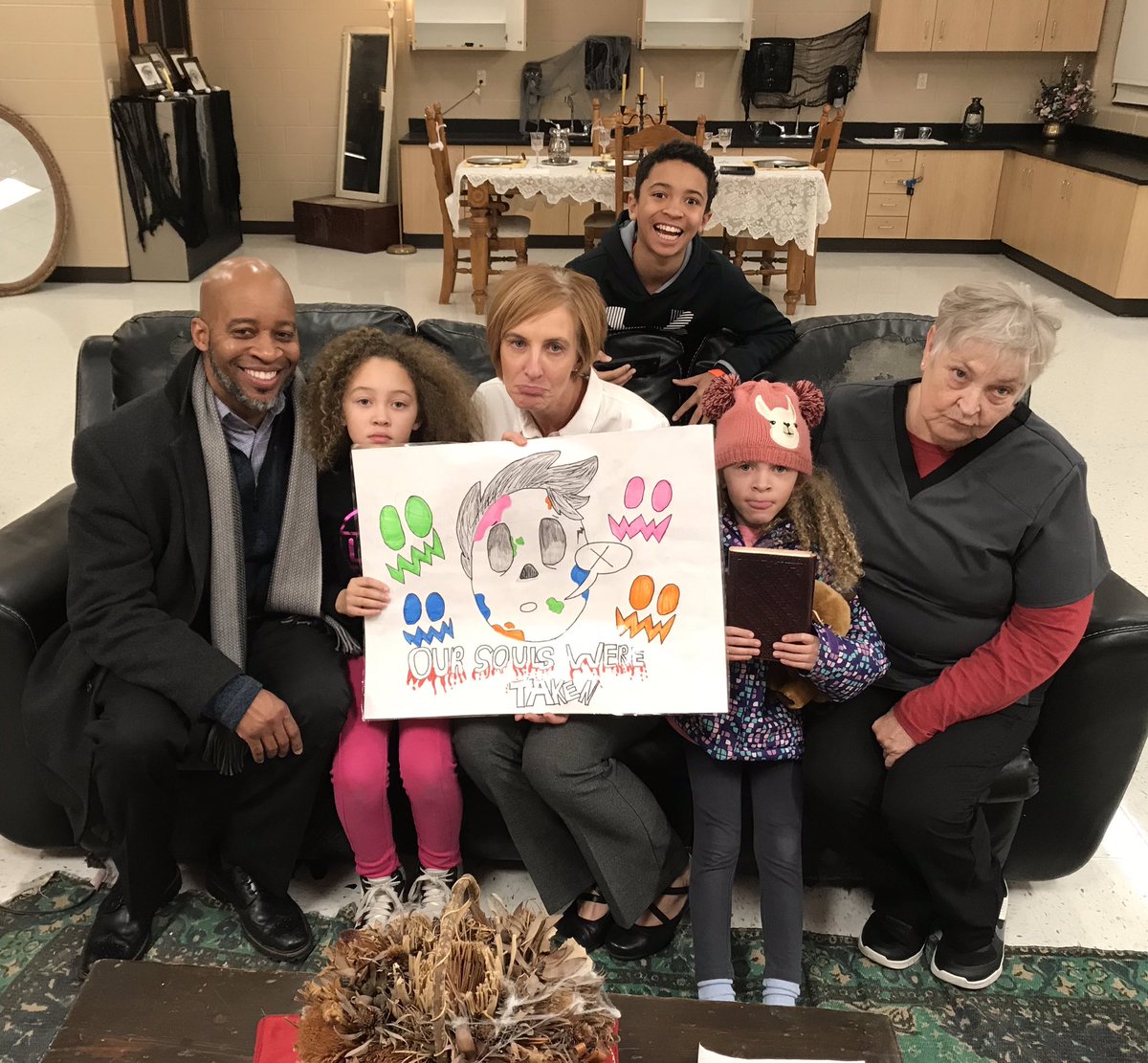 Week #2 Tuesday Escape Room: Only one family broke out! 🤭 #WinchesterMansion #5thGrade <a href="/BeulahRalphElem/">Beulah Ralph Elem</a> <a href="/MsJenBrownBEU/">Ms. Brown</a> <a href="/QImler/">Quintin Ryan Imler</a> <a href="/Ms_Pattonbeu/">Ms. Patton's class</a> <a href="/jstarke9/">jstarke</a>