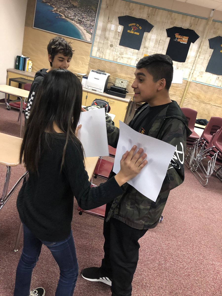 Setting the stage towards building #SMARTgoals with a little icebreaker activity #teamwork #goals