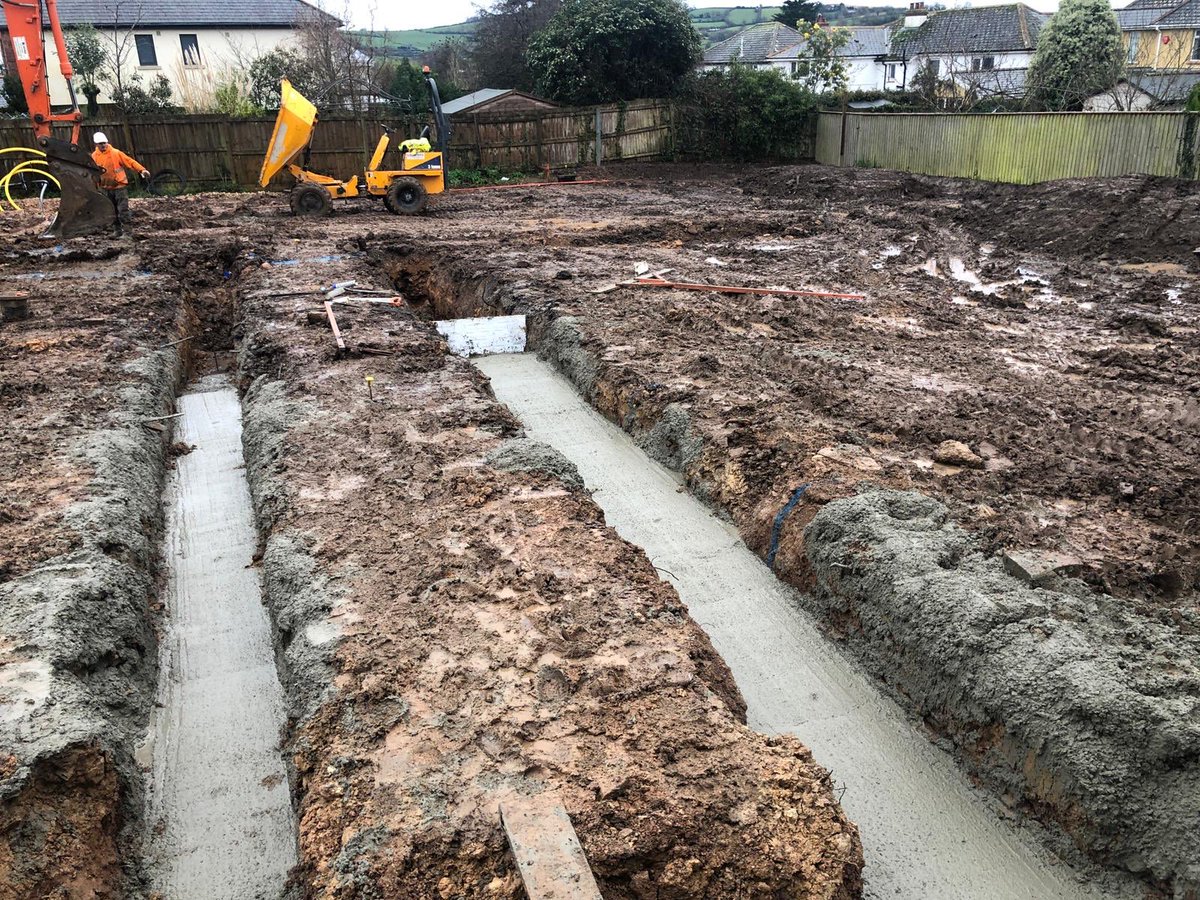 Busy as ever on site, even through the bad weather. #tomahawkhomes #legacy #foundations #construction #propertydeveloper #propertydevelopment #property #landandnewhomes #land #realestate #realestatedevelopment #investment #investinproperty #lifeafterrugby #teamwork #devon