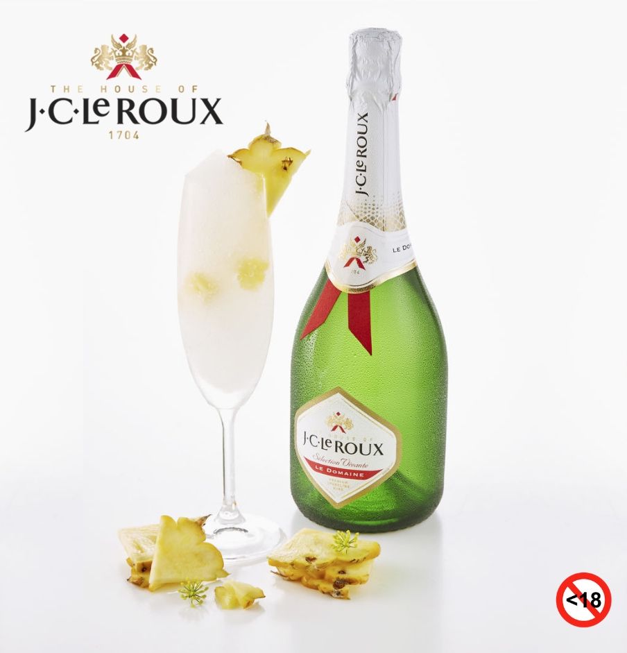 JCLeRouxNG's tweet photo. Pure Bubbly perfection.. #ReleaseWhatsInside 
#JcLeRoux #PartyStarter #Premium #SparklingWine #Winesday https://t.co/1vDbp4iRuQ