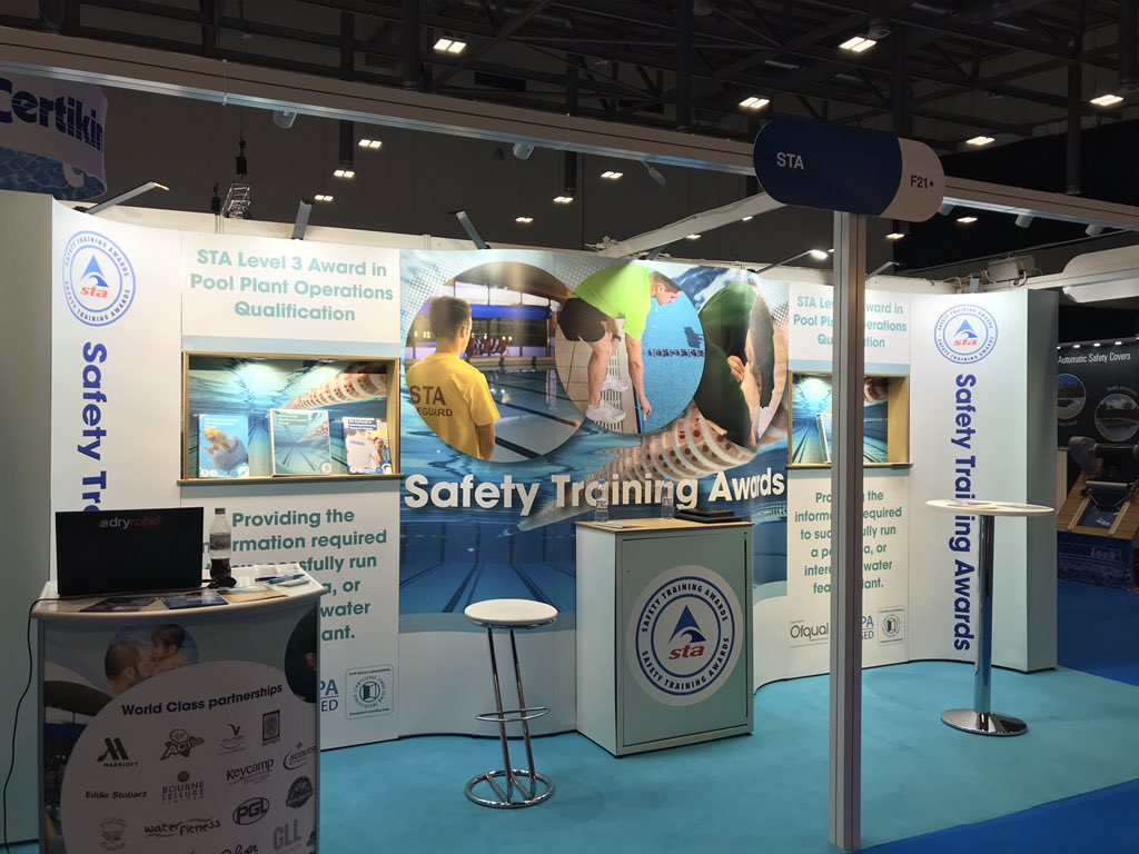 poolplant's tweet image. Come down to the STA stand F21 at Spatex today, our training manager Daniel giving a great insight into our Practical Pool Plant course coming soon! #SPATEX #STA #POOLPLANT #TRAINING