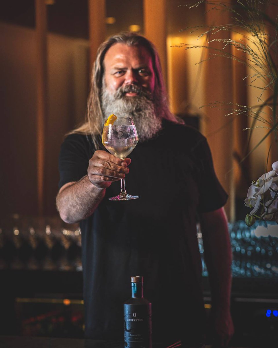 MASWinesSpirits's tweet photo. Stig Bareksten is on tour in Europe to win, and warm, the hearts of Gin-lovers in Europe. He will be in Russia, Italy, Germany, the Netherlands, Spain and the UK. Wanna meet him, just send us a message and we will check his calendar for you.
https://t.co/Th8t03DGNZ
@barekstengin https://t.co/z6cumm8eSD