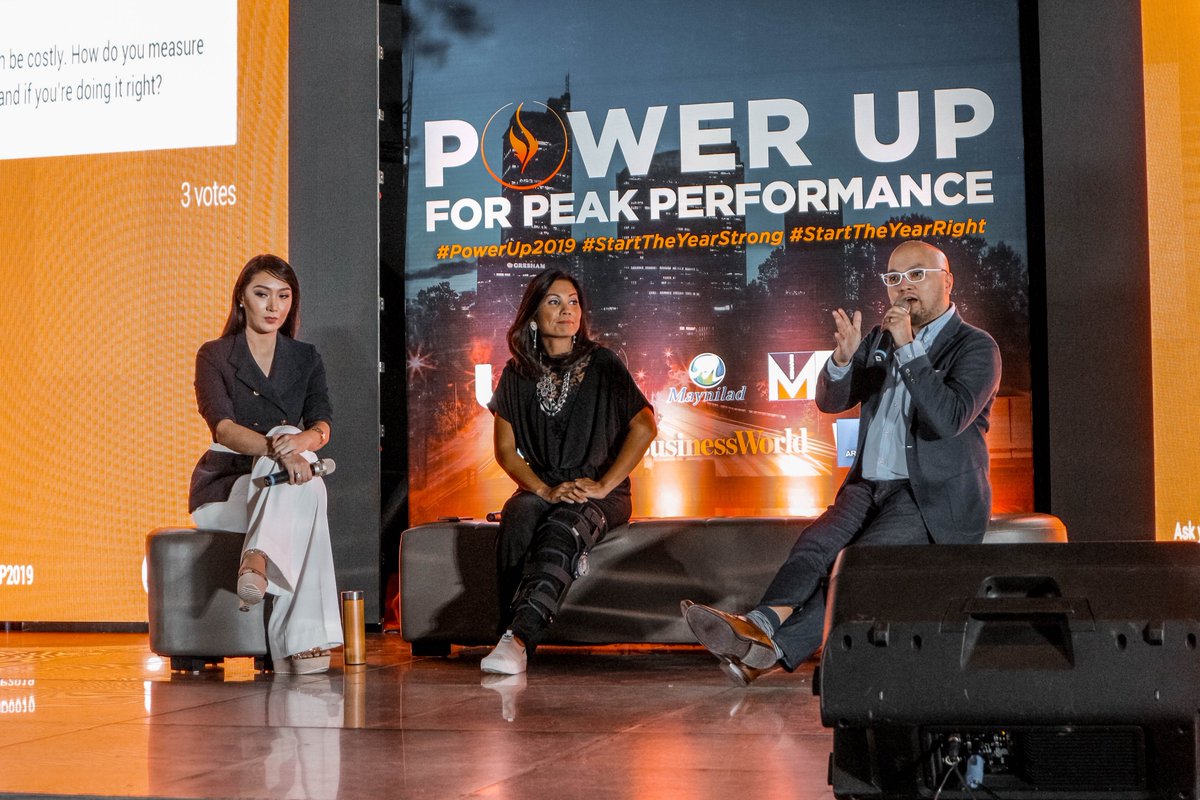 STORMTechPH's tweet image. Speakers of Power Up for Peak Performance, sharing a selfie which includes STORM CEO, @PeterCauton. The seminar was intended as a motivational push to get people to be &quot;fired up&quot; to achieve their best performance this 2019. How fired up are you for this year? Do share!