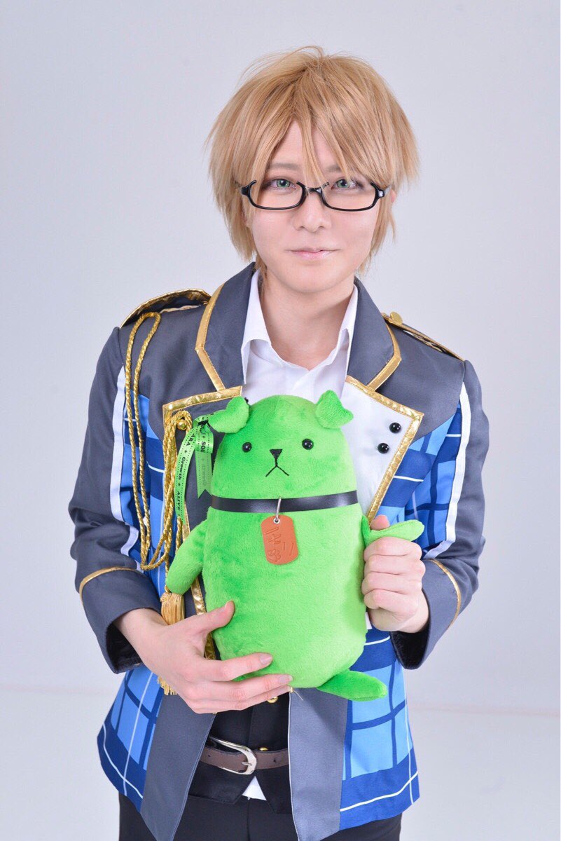 ayato_01ha04's tweet photo. 【コスプレ】②
宗像 廉 →璃亜(@RiAvAnilla227 )
在原 守人 →もりたかなし(@mrtk_t )
神楽坂宗司→あやと
スタジオ→StudioANGLE様(@Studio_ANGLE )
撮影 →KAZUMA様
#コスプレ
#ALIVE
#SOARA
#StudioANGLE https://t.co/8C0h7svlb0