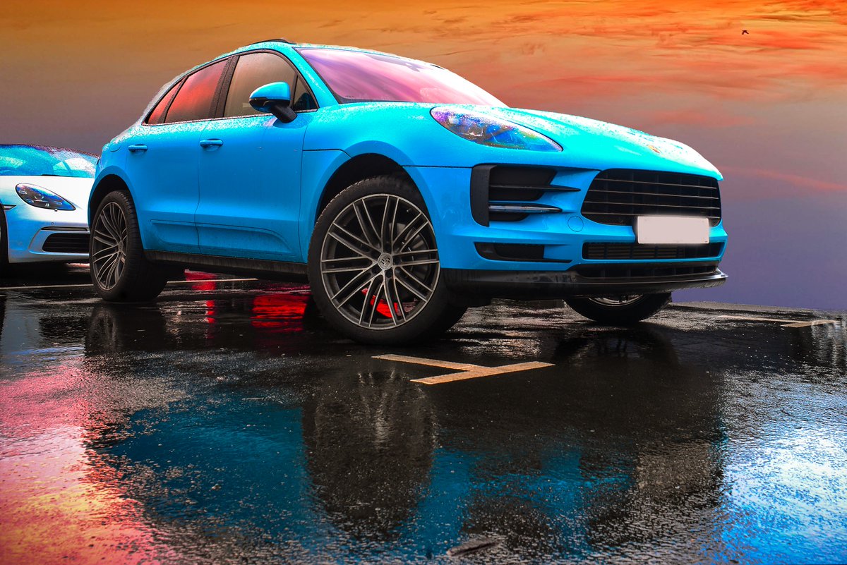 CapriComics's tweet photo. After a tough day, I love to gaze upon a sunset. I also enjoy cars! Combine Porsches and the evening - you've got a treat! Like and comment down how you relax. #PorscheCayenne #Porsche #Cayenne #SportsUtilityVehicle #SUV #poster #art #photooftheday #photography https://t.co/ZKSLC7eVHi
