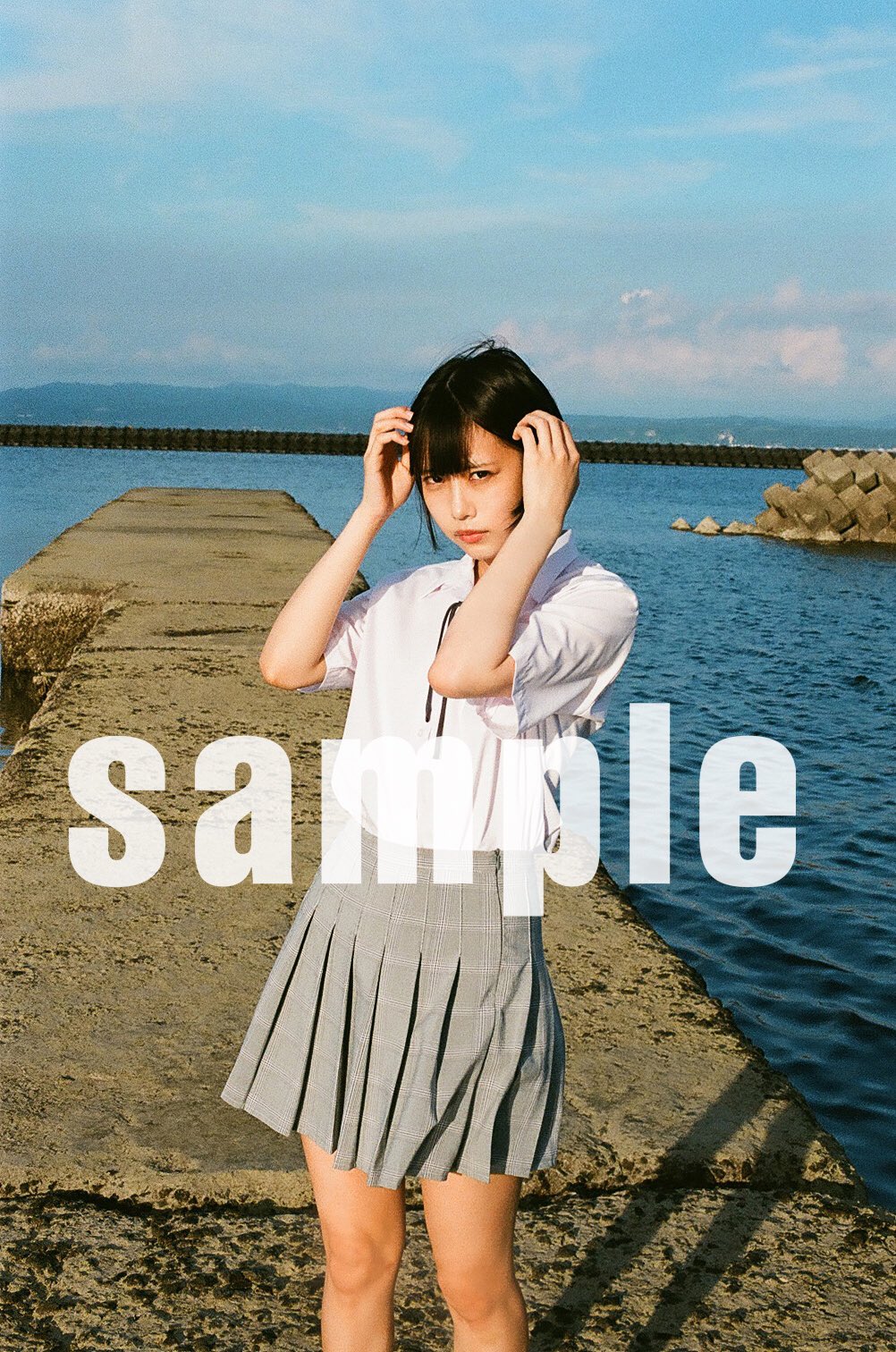 あのちゃん　写真集　another 特典　ブロマイド1枚 Amazon.com: Japanese idol : ANO first Photo Book あの