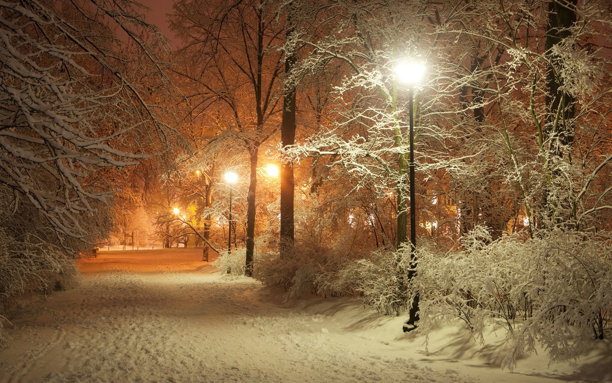 Красота да и только!
Я этой зимой, прямо наслаждаюсь.)