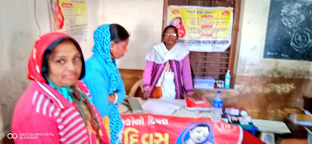 CollectorArv's tweet photo. સેવા - સેતુ ભાગ - ૪
ગામ- દધાલિયા તા.મોડાસામાં યોજાયેલ સેવા સેતુ કાર્યક્રમમાં આવકના દાખલા, જાતિના દાખલા,આધારકાર્ડ,રેશનકાર્ડ,માં કાર્ડ,મેડિકલ ટીમ દ્વારા હેલ્થ ચેક-અપ  સરકારશ્રીની વિવિધ યોજનાઓ ઘરઆંગણે લાભ લેતા ગ્રામજનોની એક ઝલક.
@pkumarias @CMOGuj @sdm_modasa @ModasaMam https://t.co/LR13ZrZZuj