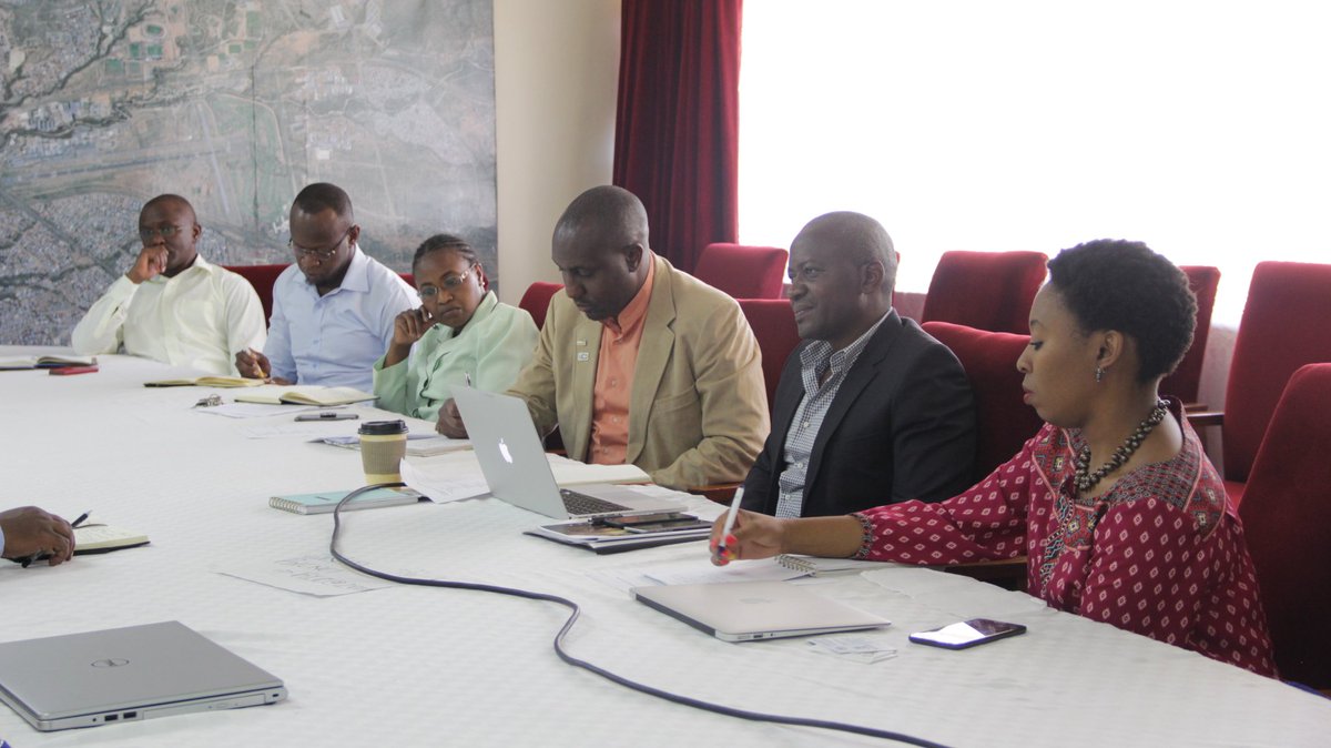 RCMRD_'s tweet photo. AfriGEOSS is hence an initiative of the African community in GEO providing a coordination framework and platform for Africa’s participation in GEO and contribution to the development of GEOSS. In addition it is a:
#AfriGEOSS
#RCMRD https://t.co/LhB3nI9r74