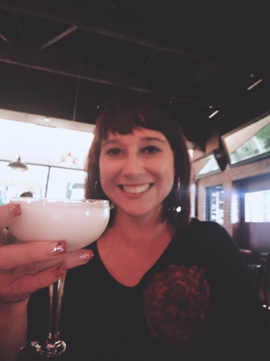 Boozy_Foodie's tweet photo. Tomorrow is #BrandyAlexanderDay 
#WaybackWednesday and all about our visit to The Landmark Bar, getting first-hand tips on how to whip up this #classiccocktail #Brandycocktail 
@thelandmarkjhb #VanRynsBrandy 
https://t.co/9YOKwuElEO https://t.co/JTj1BqBC8D