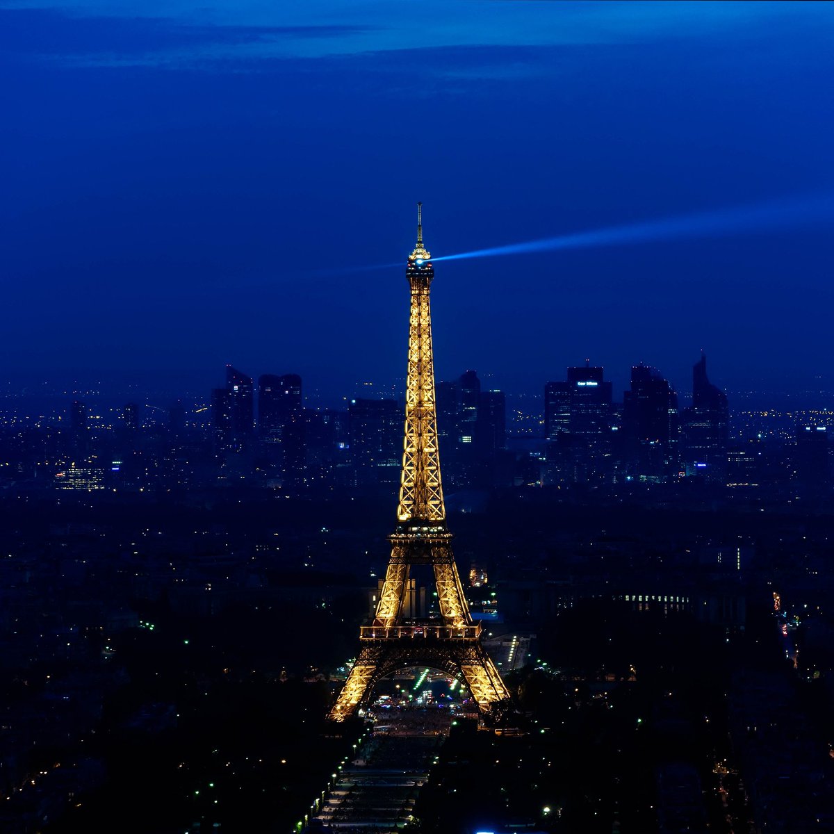 MailShut's tweet image. MailShut #French version  to be available this 1/31/2019. We'll make an announcement for the  #Spanish version later!