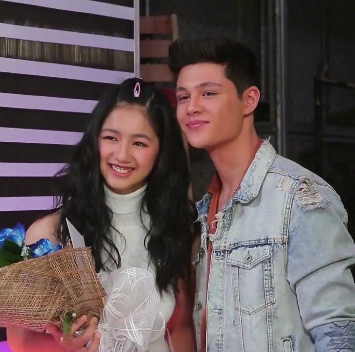 chippynikaori's tweet photo. @ABSCBN PBB OTSO's FIRST &amp; ORIG CAMP STAR HUNT × BAHAY NI KUYA SHIP: #KaoRhys!!! 💙 https://t.co/NrVNNoJZp1