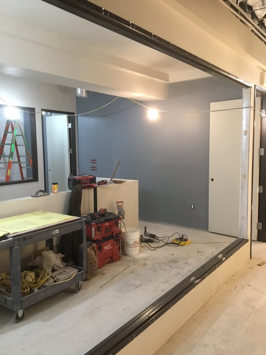 Gilbert_Dental's tweet photo. More progress! Doors are installed and tile work has started. Can't wait to share more...stay tuned!
#ComingToGilbert #GoGilbert #dentist #cobblestonedentalcare #gilbertaz #PHXEastValley #gilbert #GilbertDigital #LifeinGilbert @GilbertYourTown https://t.co/e6hdAsnmzX