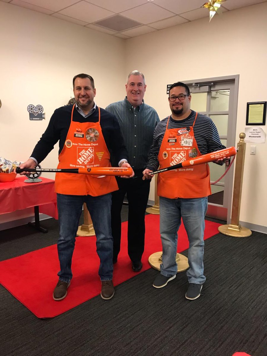 asurion_hdpp_ss's tweet image. Great being able to recognize these great partners at the NJM staff meeting! Thanks for what you both do with your teams!
#HDPP #NJMpartners #homerunhitters
#askeverytime 
@nyyroro @zikoyanis @Orangelife_99 @daryl_hagen @schoettmermike