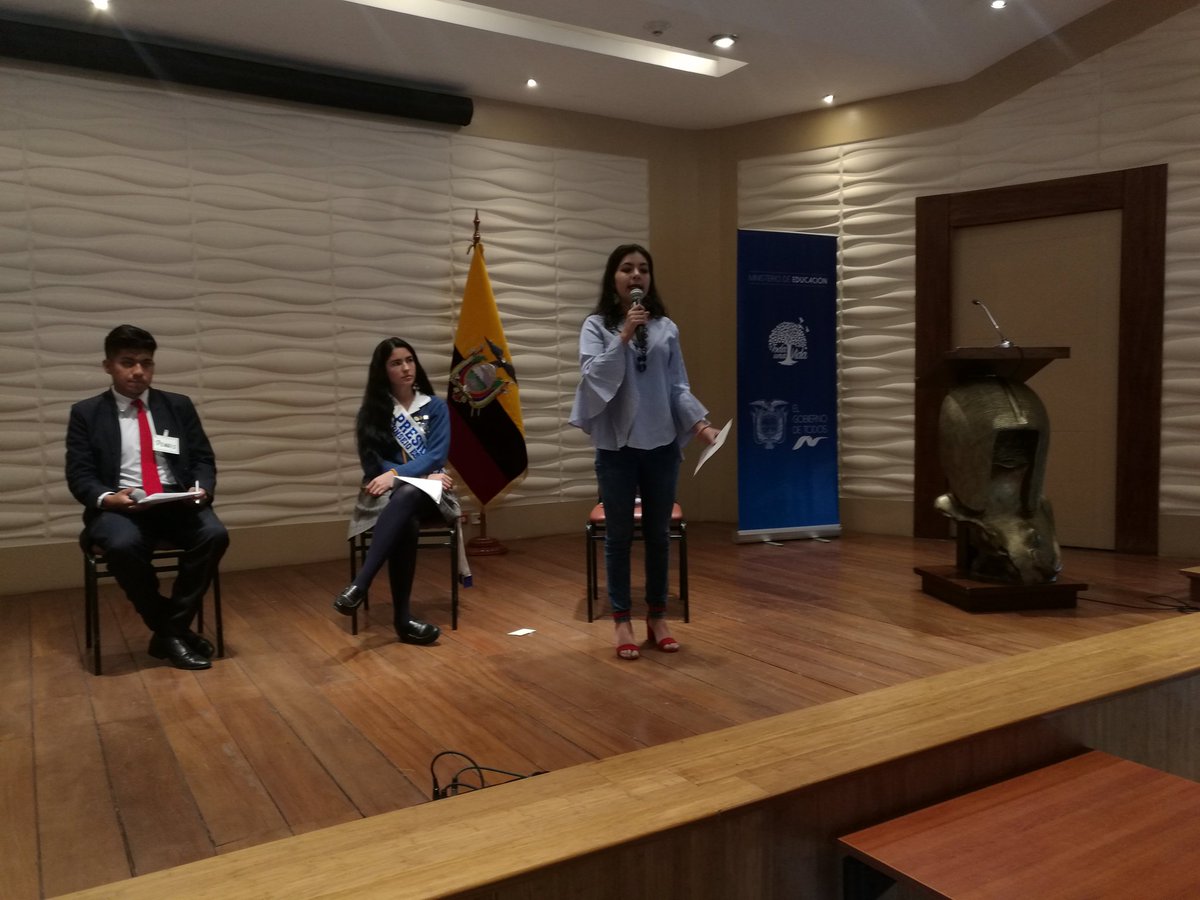 DerechosQuito's tweet photo. Finalmente la Consejera Díaz invita a los jóvenes y adolescentes presentes en el evento jóvenes transformando el mundo, a participar activamente en los Consejos Consultivos de Derechos y construir en conjunto propuestas para promover la garantía de derechos. https://t.co/5mNF8scKHP
