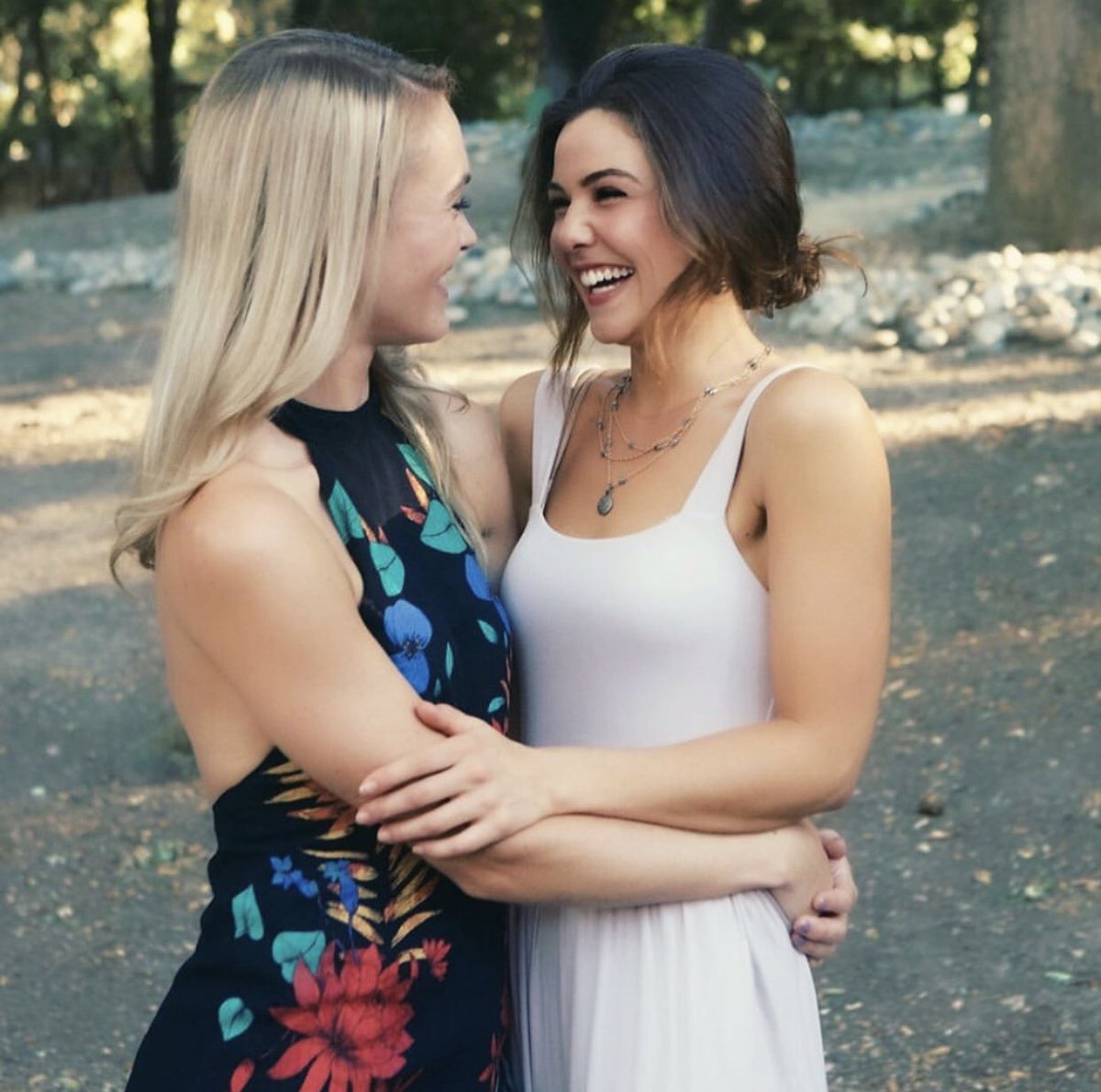 Danielle campbell Fan tweet media