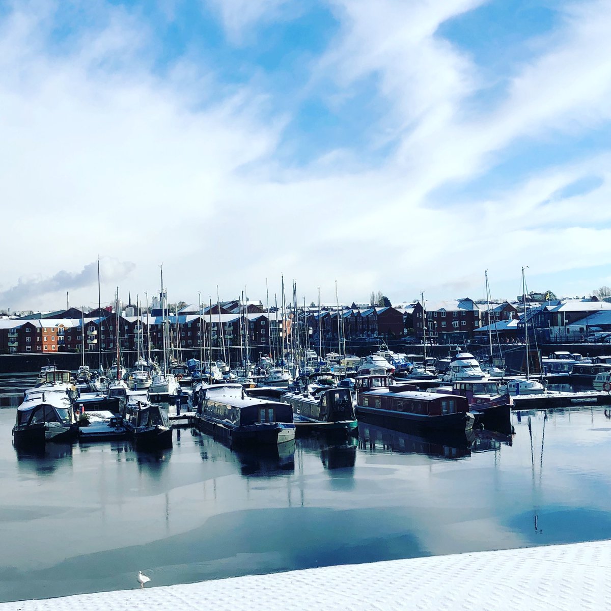 What a view ❄️⛵️

#liverpoolrestaurants #liverpoolwaterfront #liverpool #yachtclub #liverpoolmarina #freeparking