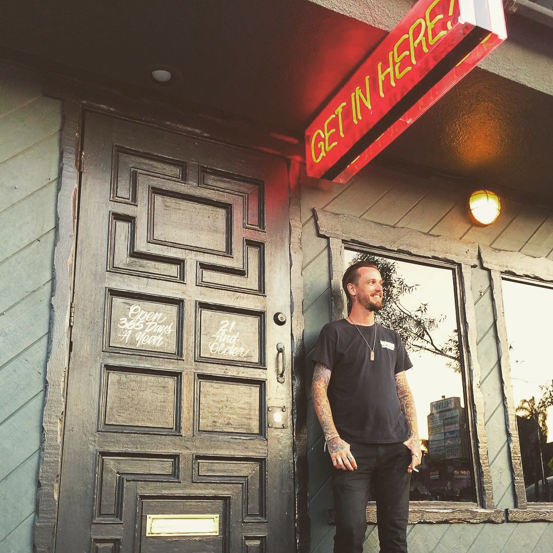 You heard the man! Get in here and celebrate making it halfway to the weekend. See you tonight! 🤘🏼