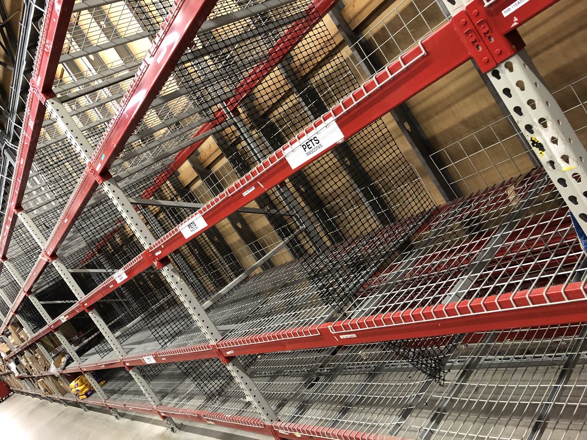 Bulk Pets purged, pushed, swept and backstocked. Yes only three bags came back. #13steps #lowandpro #fillthefloor #T1912 <a href="/megansmac/">Megan Kuiper</a> @BigDeal0704