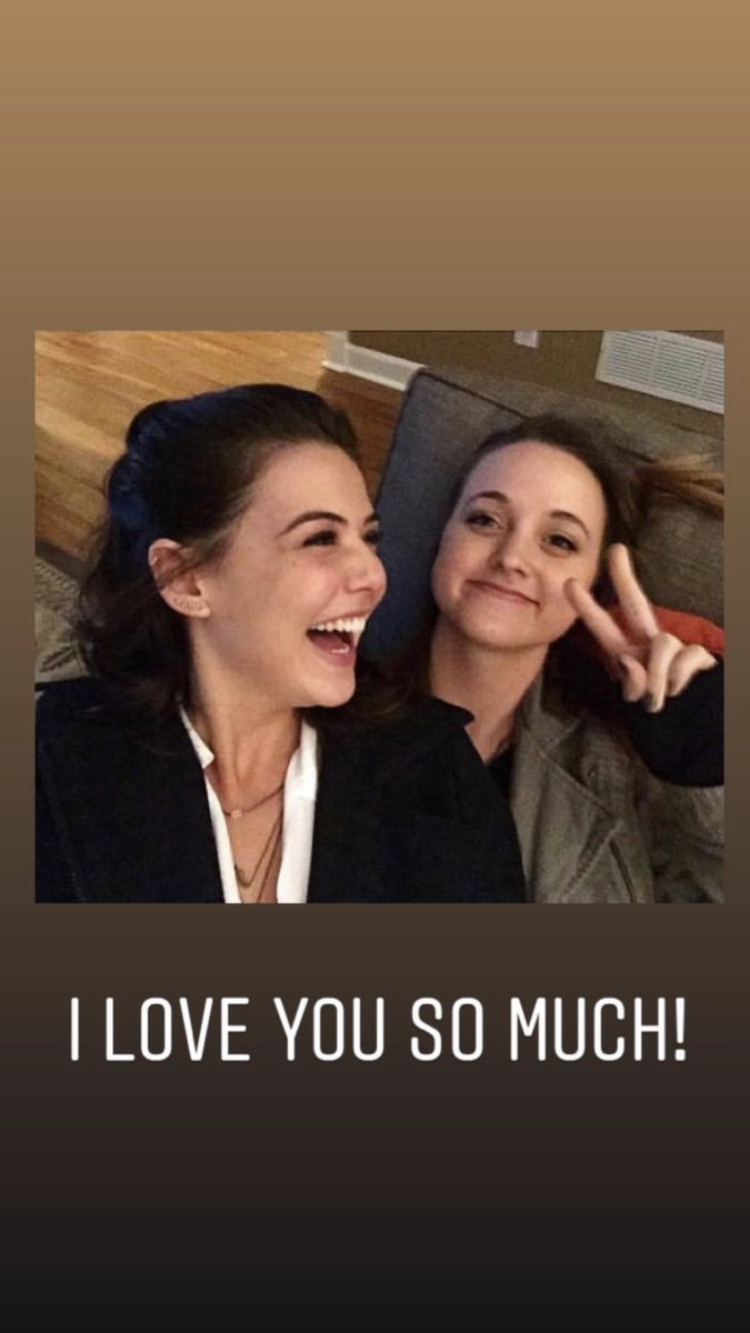 Danielle campbell Fan tweet media