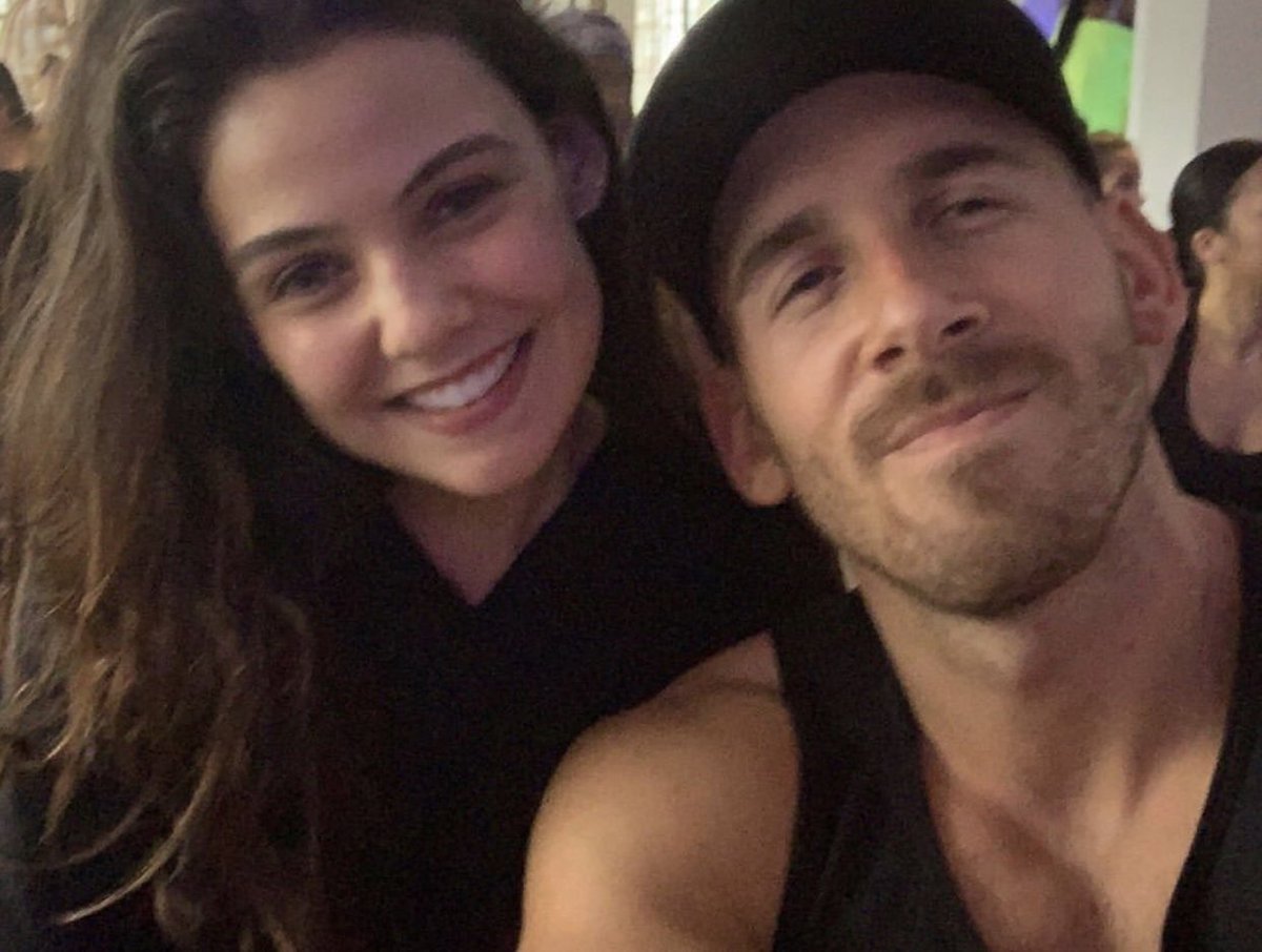 Danielle campbell Fan tweet media