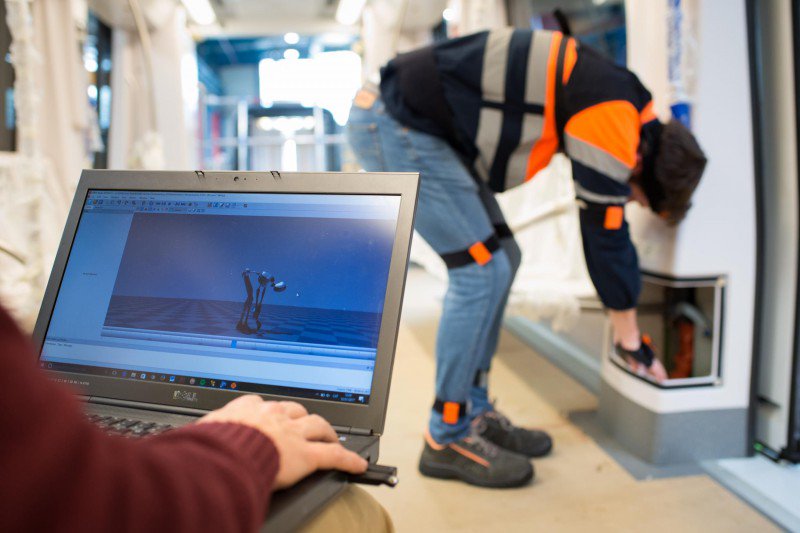 BSManufacturing's tweet image. @Eurecat lidera un #proyecto #tecnológico europeo para la colaboración hombre-robot en la industria: #Sharework se inscribe en el marco de la denominada #Industria40 y se aplicará en escenarios industriales reales.
#Europa #robótica #innovación
ow.ly/5f5P30nuCiF