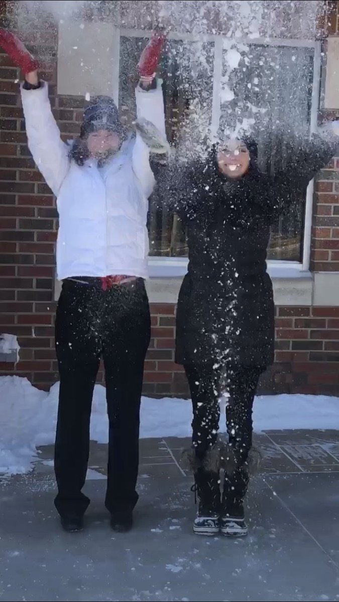 mountvernonbank's tweet image. Stay warm today! You can never have enough hats...Like and RT for a chance to win a Mount Vernon Bank &amp;amp; Trust beanie!