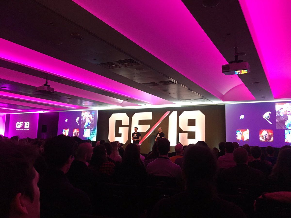 laurakloss tweet media