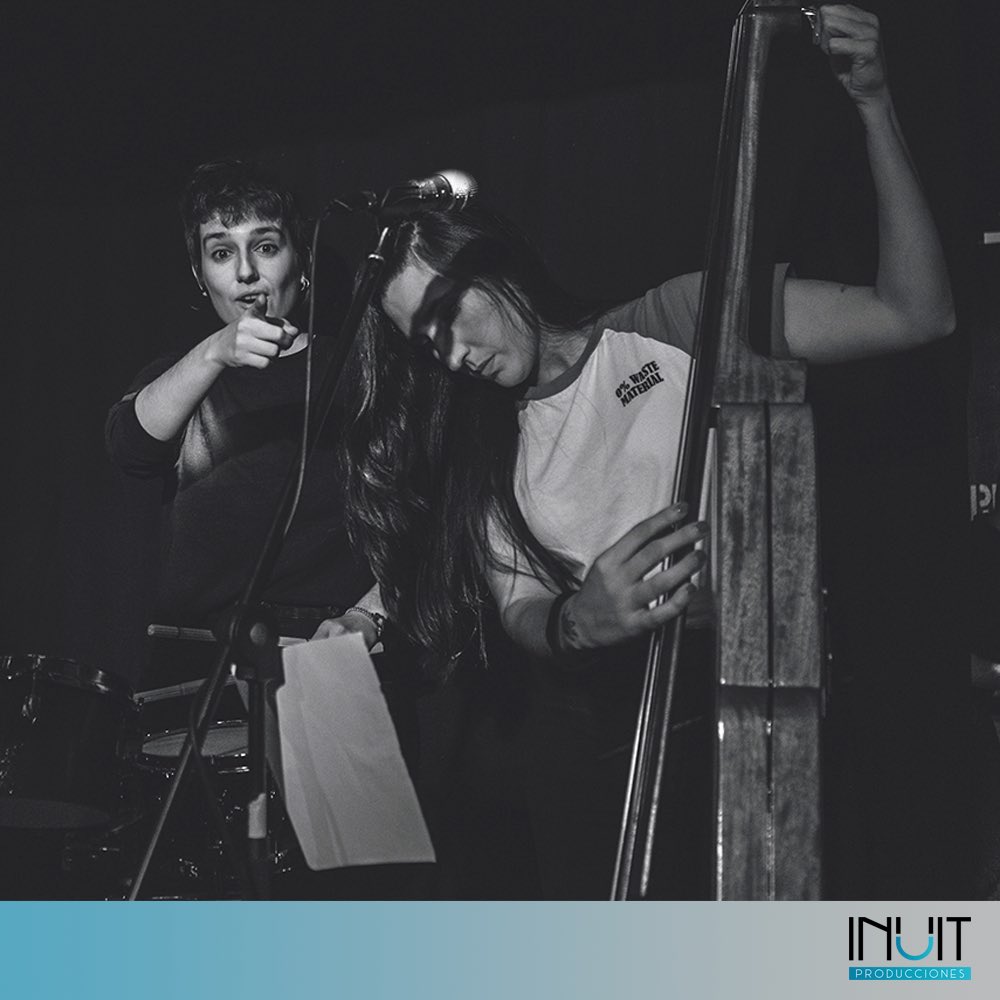 Hola a todos! Venimos a contaros que por motivos ajenos a The Dawlins y a la sala, queda aplazado el concierto de Guadalajara del próximo 2 de Febrero en Café Teatro Monkey Man . Pero no os pongáis tristes, porque en breve anunciaremos una nueva fecha. 
¡Nos vemos pronto!🤙🏽