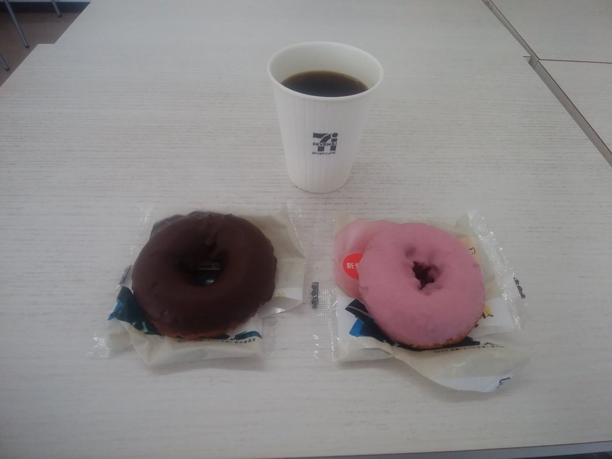 セブン 七つの会議ケーキドーナツ ツイ ビニ コンビニツイートまとめ
