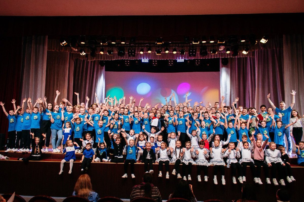 Ольга Горюнова поздравила с пятилетием танцевальную студию «20/14».ivgorduma.ru/news/-4787