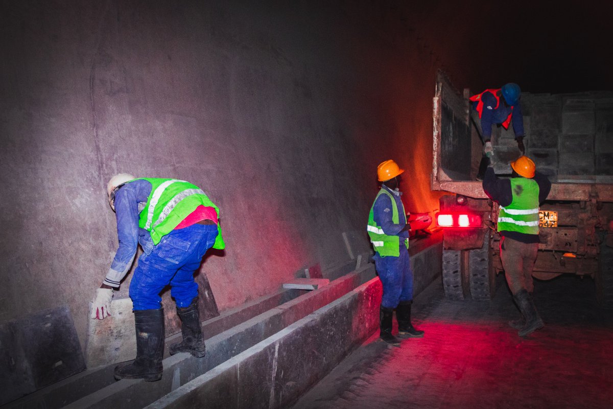 GDUDelivery's tweet photo. A tunnel under construction in one of Kenya's largest projects. Can anyone name the project and where this section is located...? ^LC https://t.co/ERzdfIf6ix