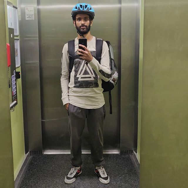 The_asangam's tweet image. Tonight I&apos;ll  be eating ....... #UberEats bit.ly/2CSWsJm #NepalAndTech #NepaliTechYoutuber