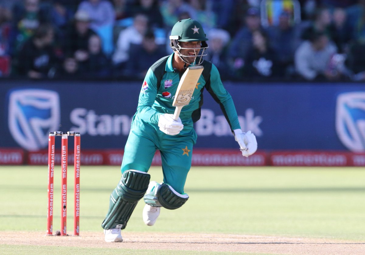 Cricbuzz On Twitter Dropped On 20 By Amla Fakhar Zaman Records His First Fifty Against South Africa Savpak Https T Co Gil8viwegl