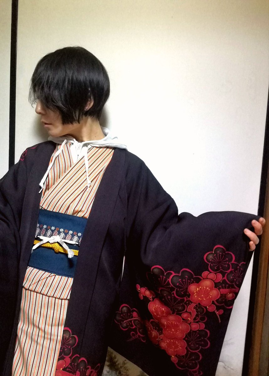りめいく屋キャンディ コーデ 髪が長かった頃は絶対やらなかったコーデ 髪切ると似合うものも変わる 洋服だと甘々なスカートが抵抗ある髪型だけど 着物なら 同じ長着でも 半衿や帯の組み合わせで似合わせることが出来る なんて便利な衣服 りめいく屋キャンディ コーデ 髪が長かった頃は絶対やらなかったコーデ 髪切ると似合うものも変わる 洋服だと甘々なスカートが抵抗ある髪型だけど 着物なら 同じ長着でも 半衿や帯の組み合わせで似合わせることが出来る なんて便利な衣服