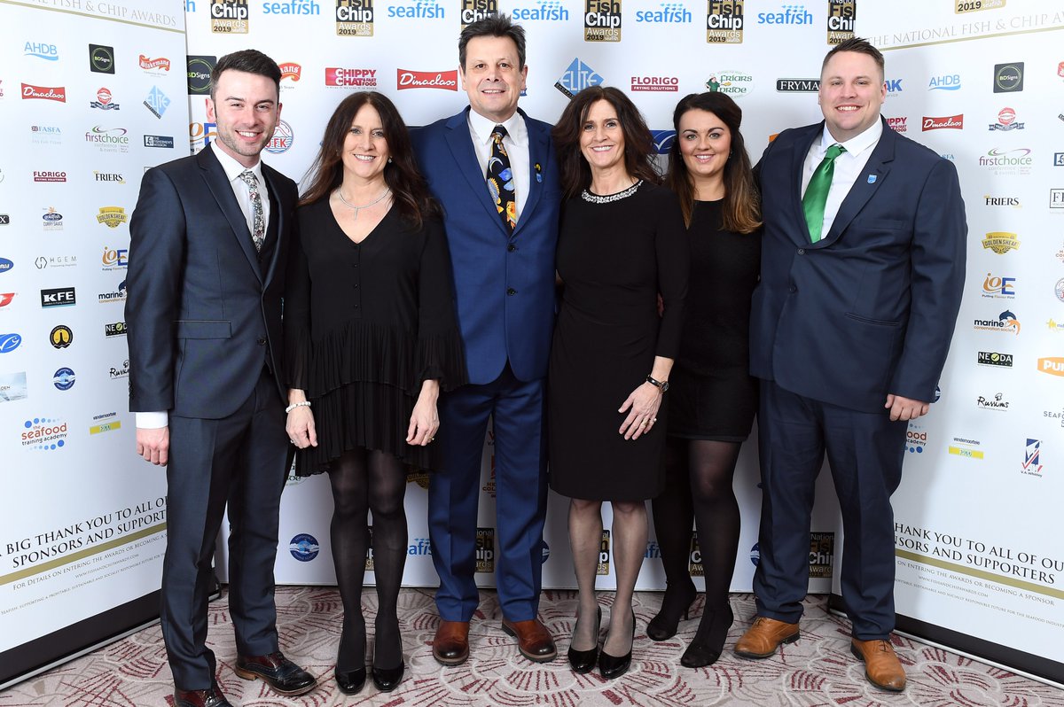 When you love what you do, and who you do it with!
#proudaspunch
#fishandchipsdoneproper
#toptenintheUK
