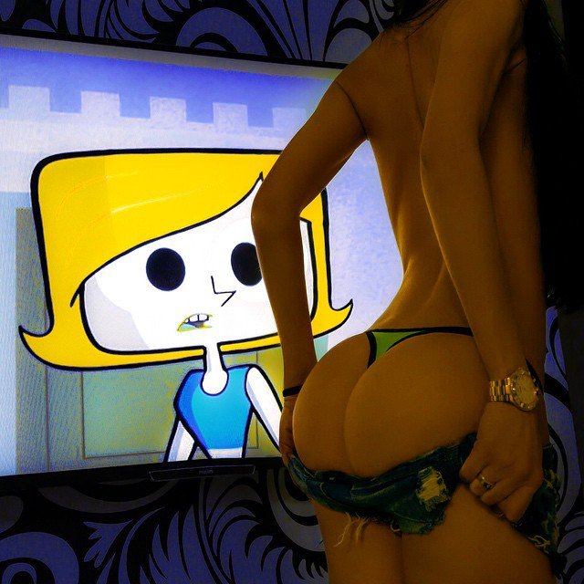 muycaliiente's tweet image. Comentem qual seria a melhor legenda rs 😂