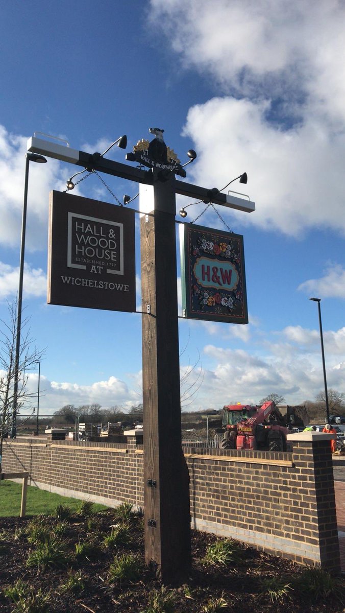 Total Guide to Wiltshire tweet media