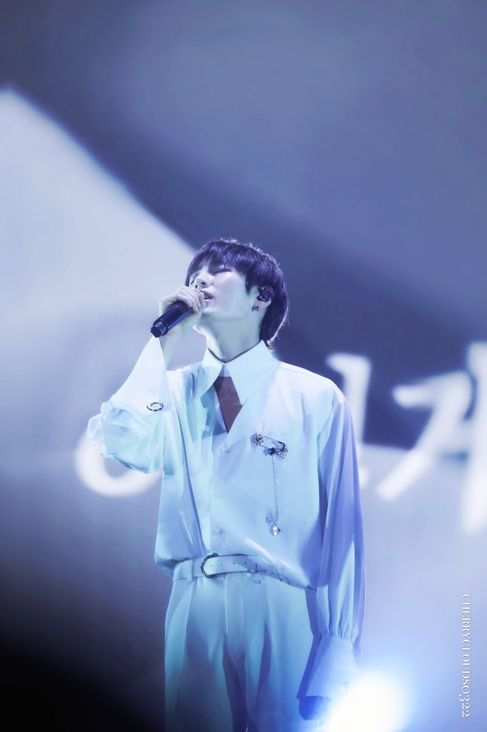 190124 Therefore con
#하성운 #hasungwoon #HaSungWoon #河成云