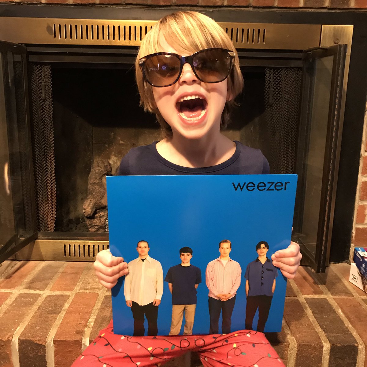 RiversReviews's tweet photo. Finally found my favorite album of all time! My favorite song is “No One Else.” Pairs well with Big Sunglasses and Apple Juice on the rocks. 5/5 Cars! 🚗 🚘 🚙 @Weezer https://t.co/6N82fFJ9hS