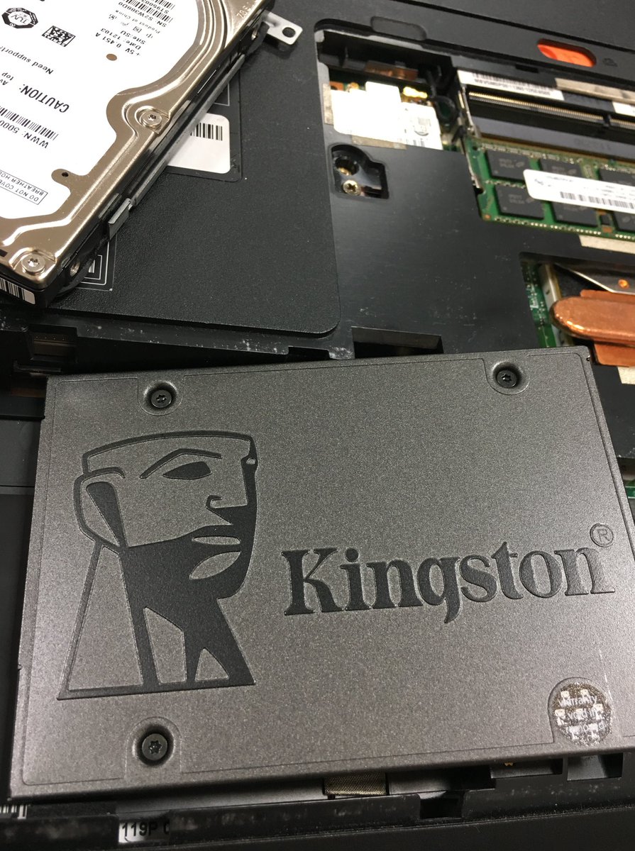 PctechMarbella's tweet photo. 🚀 Más velocidad sustituyendo tu disco duro por un SSD 🚀
Hasta 10 veces más rápidos que uno de 7200rpm.
¿Tienes un equipo lento?, notarás el cambio de inmediato.
#Informatico #Marbella #Reparaciones #SSD #Kingston
📞 952 772 433
✉️ comercial@pctech.es
🌐https://t.co/zjILXwWtZc https://t.co/IX0hSaFQq8