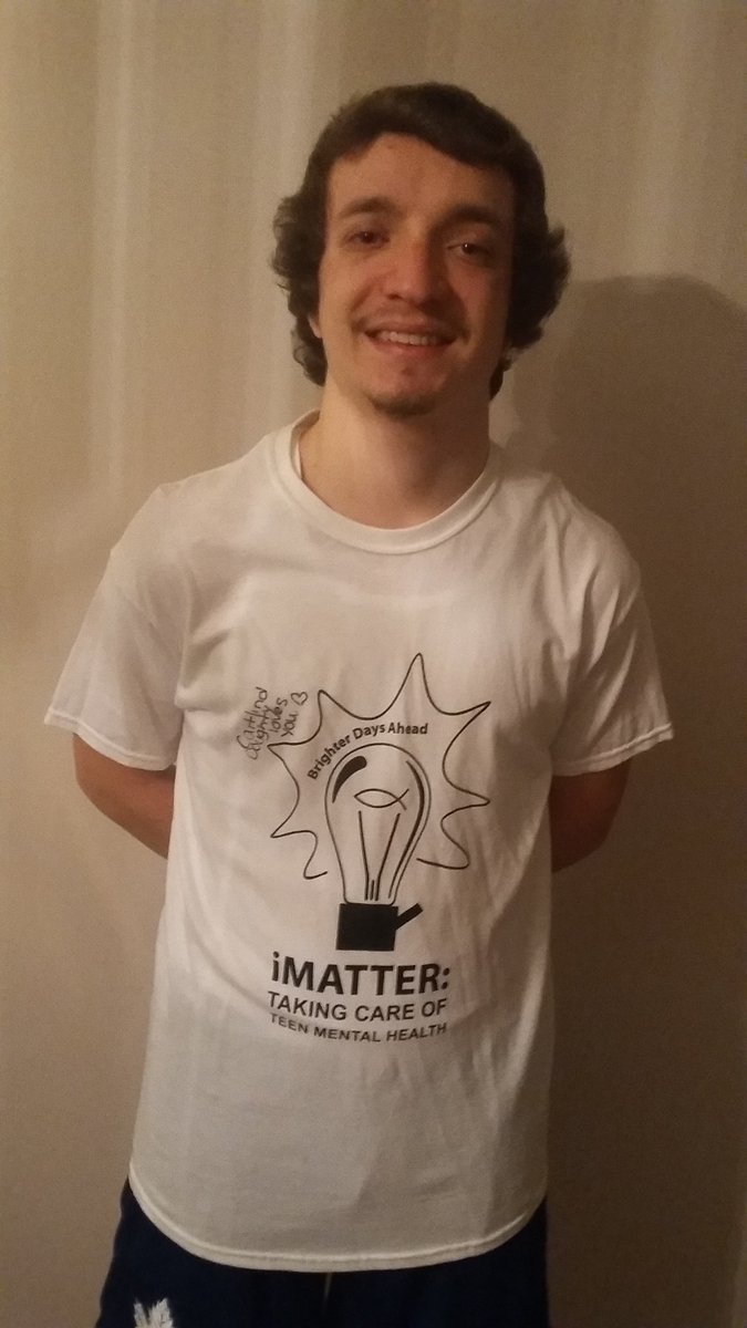StevieDAles97's tweet photo. #BellLetsTalk Back in 2013, I had the opportunity to meet @heylandsberg at my old high school. He made me realize that people with mental illness are #SickNotWeak and he was right. I still have the shirt, as a reminder of those who battle mental illness daily #JoinTheConversation https://t.co/Ml3ALXqQY0