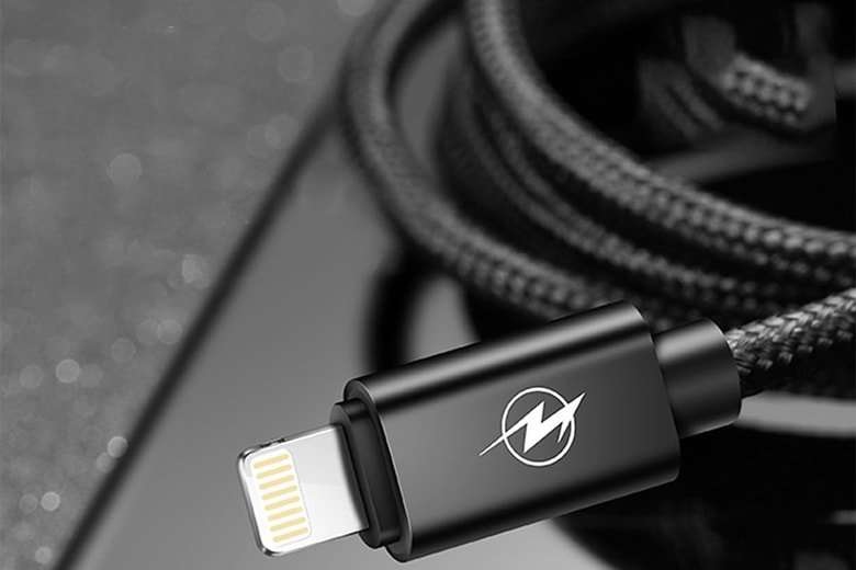 itdixshop's tweet image. สายชาร์จถัก Joyroom S-Q4 Breathing Lamp iPhone 2 เมตร พร้อมไฟแสดงสถานะสายยาวใช้งานสุดสะดวกนอนเล่นได้สบาย

fingadget.com/product/393/สายชาร์จถัก-joyroom-s-q4-breathing-lamp-iphone-2-เมตร

#JoyroomCable