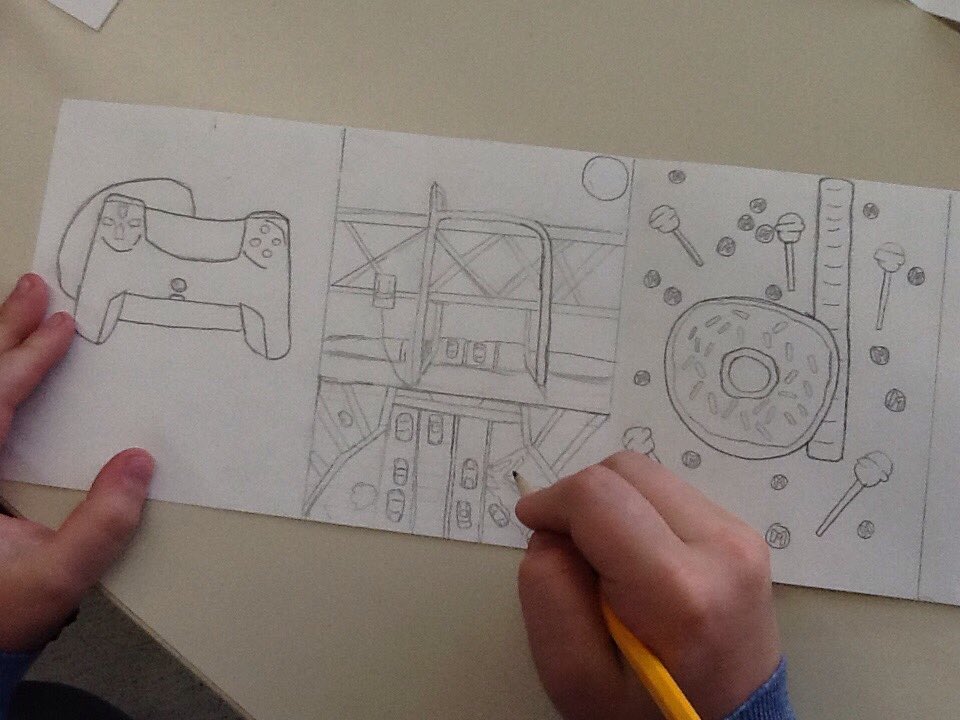 mrleehmsart's tweet photo. 6th grade artist working hard this morning. #HMSart https://t.co/JOdAeDqk3X