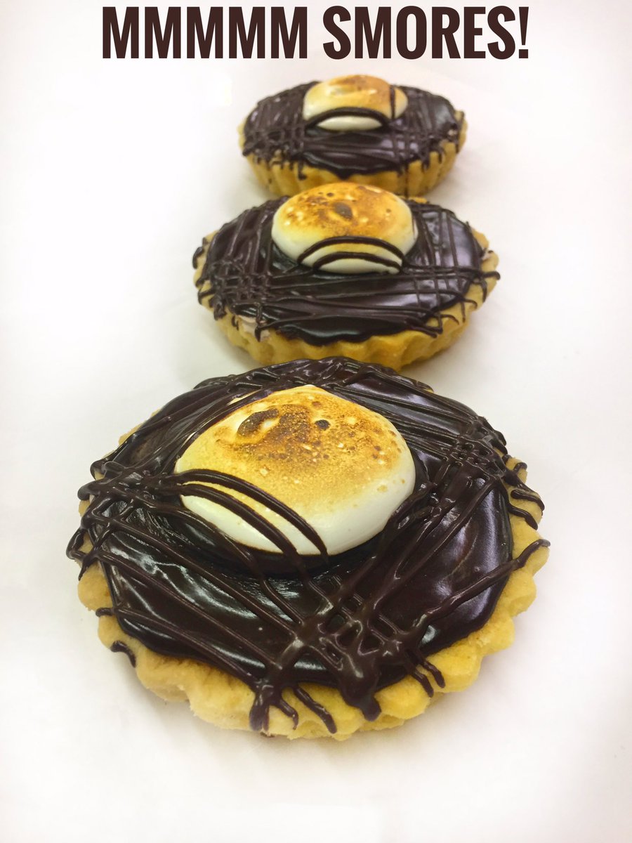 RideauBakery's tweet photo. Remember summer? Sure you do...it’s that season with the warm weather.  Come on, you know it.Sitting around the fire devouring those oh so gooey, chocolatey treats - s’mores. There you go, now you remember...come in for a taste of summer and enjoy one of our s’mores flans.#smores https://t.co/IonYzB0Gdu
