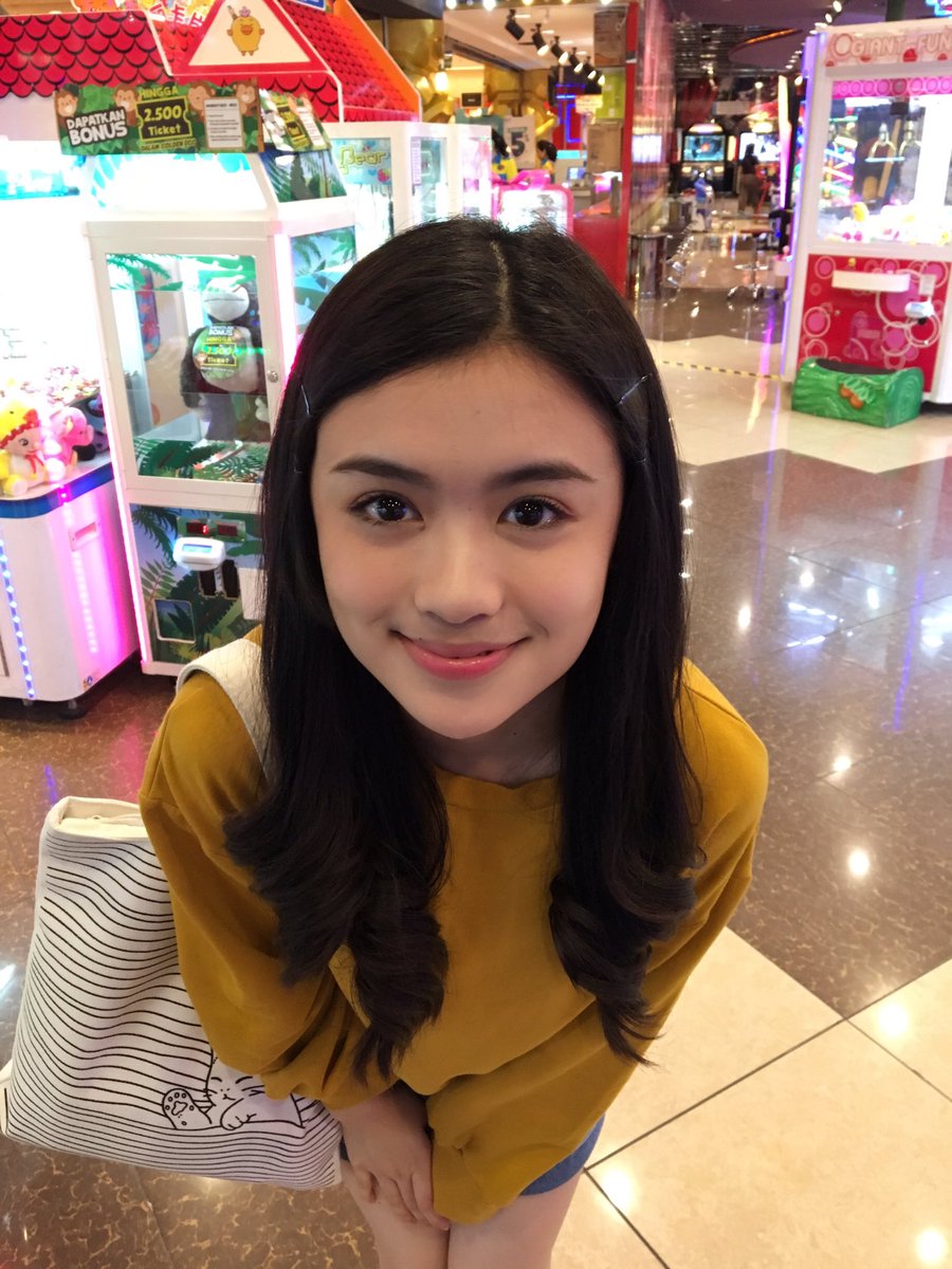 Debby Shinta tweet media