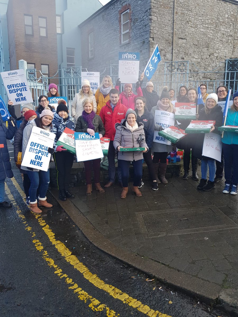 A huge thank you to @supermacs and Liam Aherne for supporting nurses stomachs in St Johns hospital Limerick during the strike. #StandWithNurses #nursesstrike <a href="/INMO_IRL/">Irish Nurses & Midwives Organisation</a>